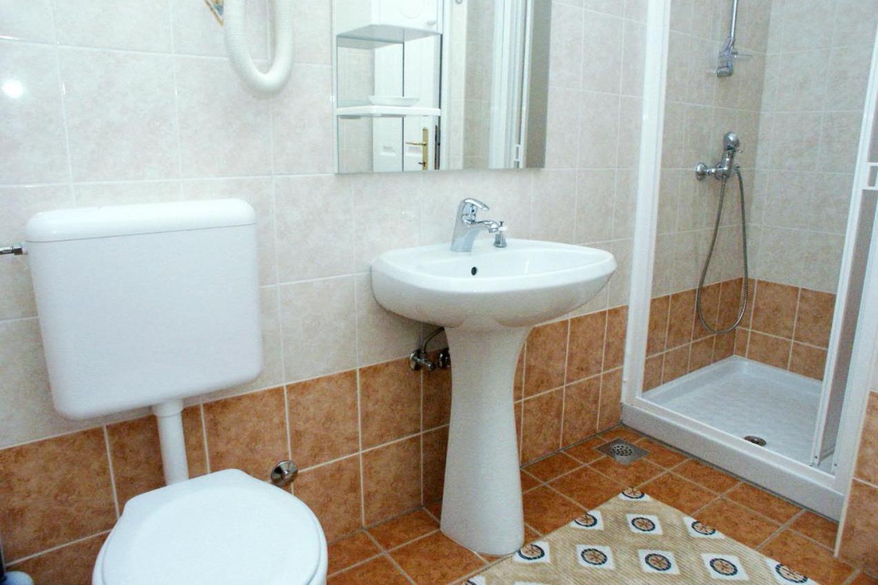 Apartments And Rooms With Wifi Vrsar, Porec - 3007 Exterior foto